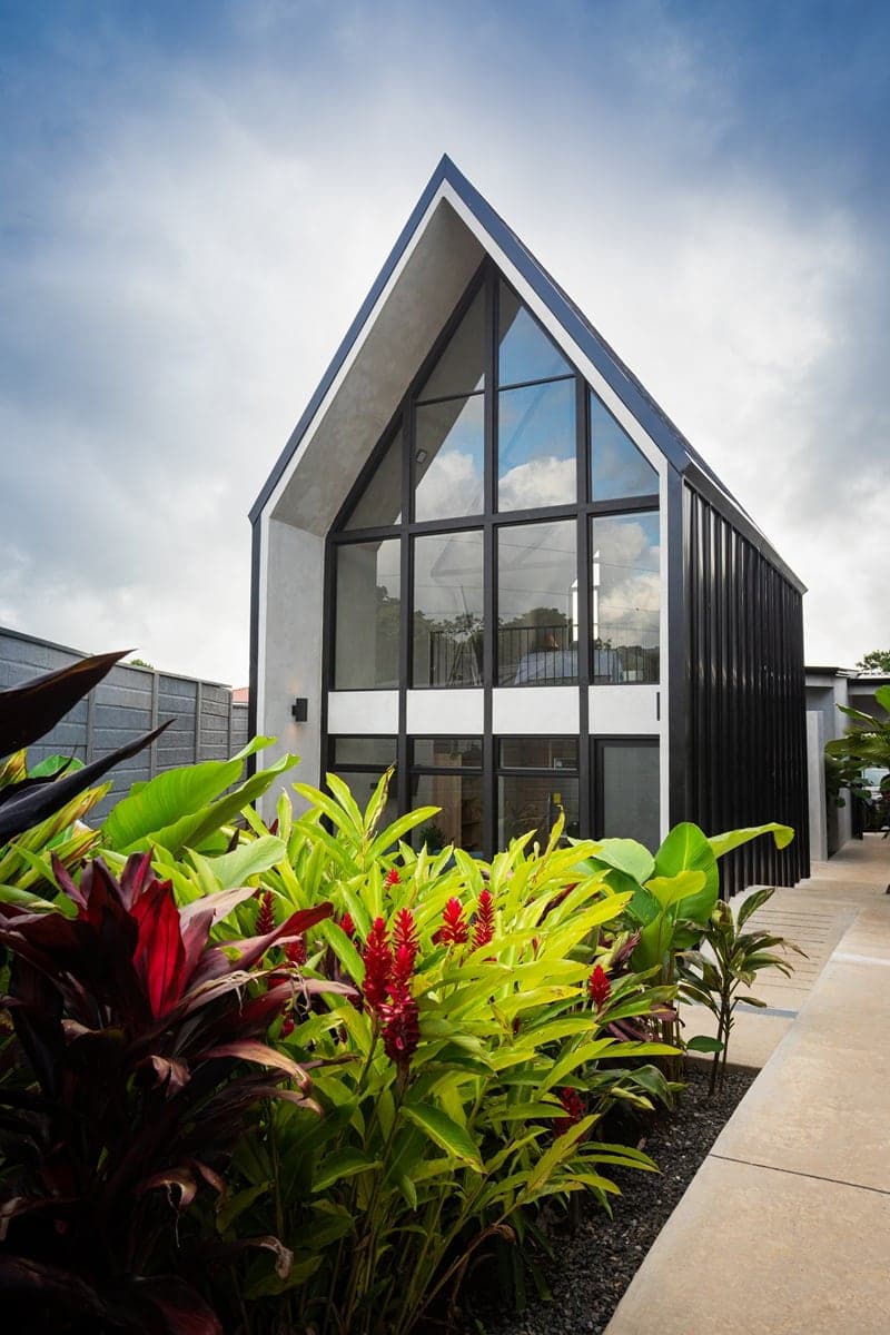 Bike & Bed Hotels — hotel temático de ciclismo en Costa Rica, arquitectura tropical